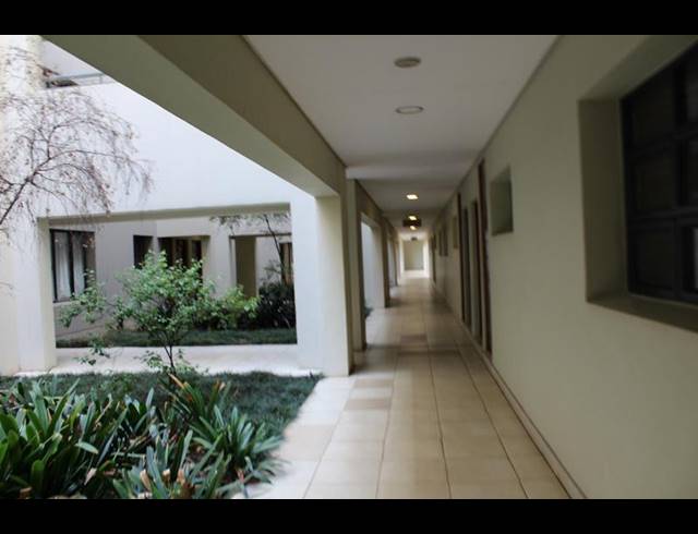 2 BEDROOM PROPERTY TO RENT IN BEDFORD GARDENS